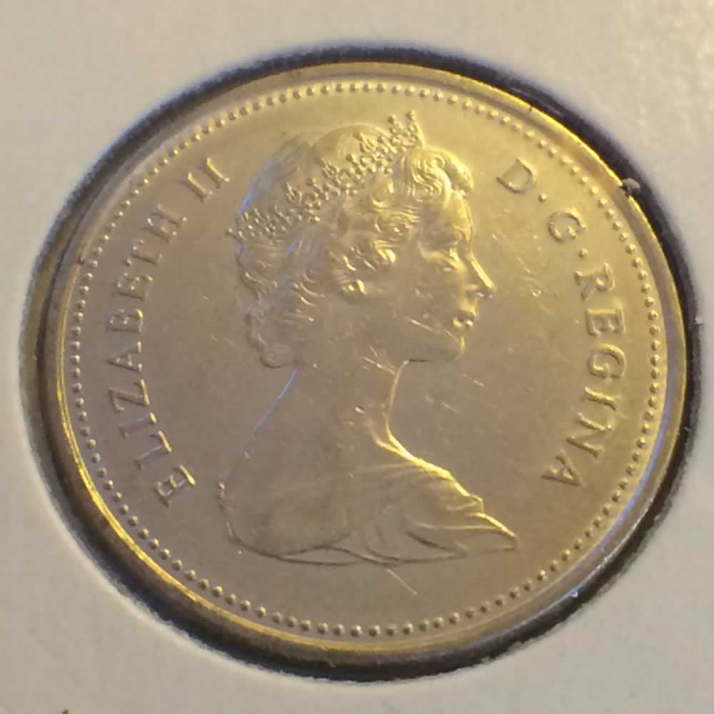 Canada 1982  Canadian Quarter ( C25C ) - Obverse