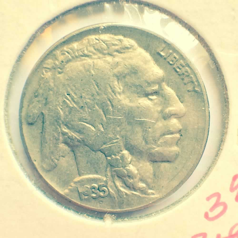 US 1935  Buffalo Nickel ( 5C ) - Obverse