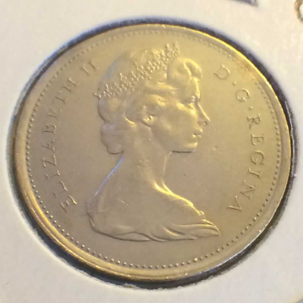 Canada 1975  Canadian Quarter ( C25C ) - Obverse